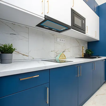 Kiraly K31 Budapesta