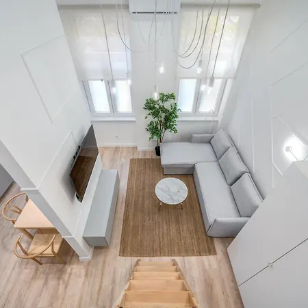 Διαμέρισμα Kiraly K31 *