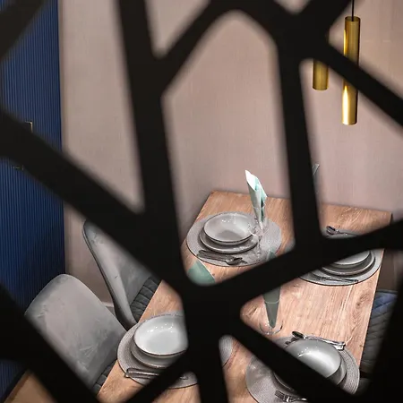 Kiraly K31 بودابست